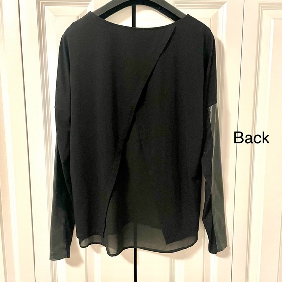 EUC Danier mixed material long sleeve top - Picture 2 of 7